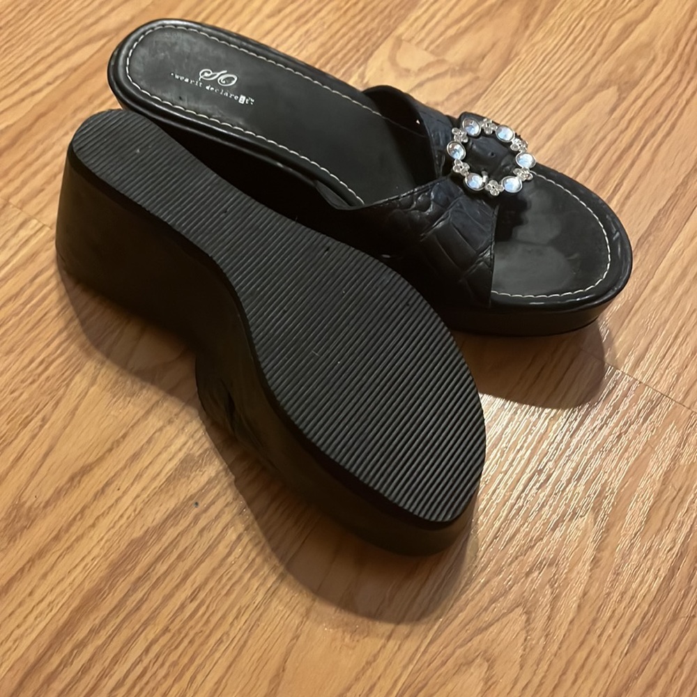 Wedges - Picture 2 of 3